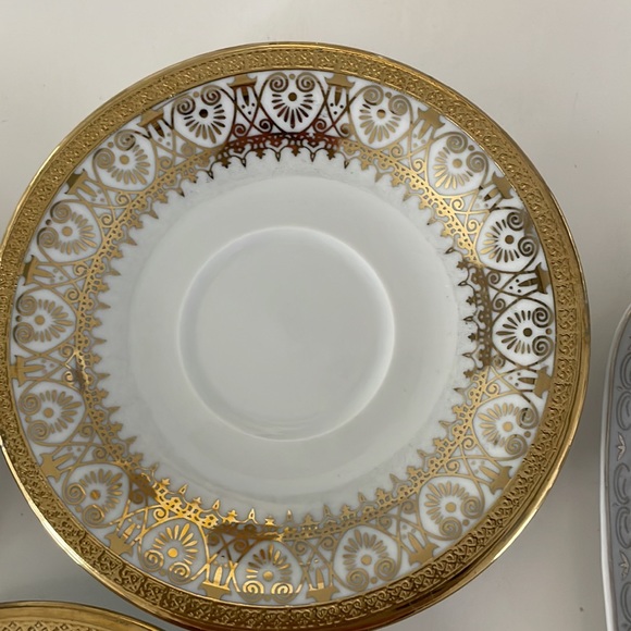 (2/$20) 6 x 24K gold plated tea saucers - Picture 7 of 11